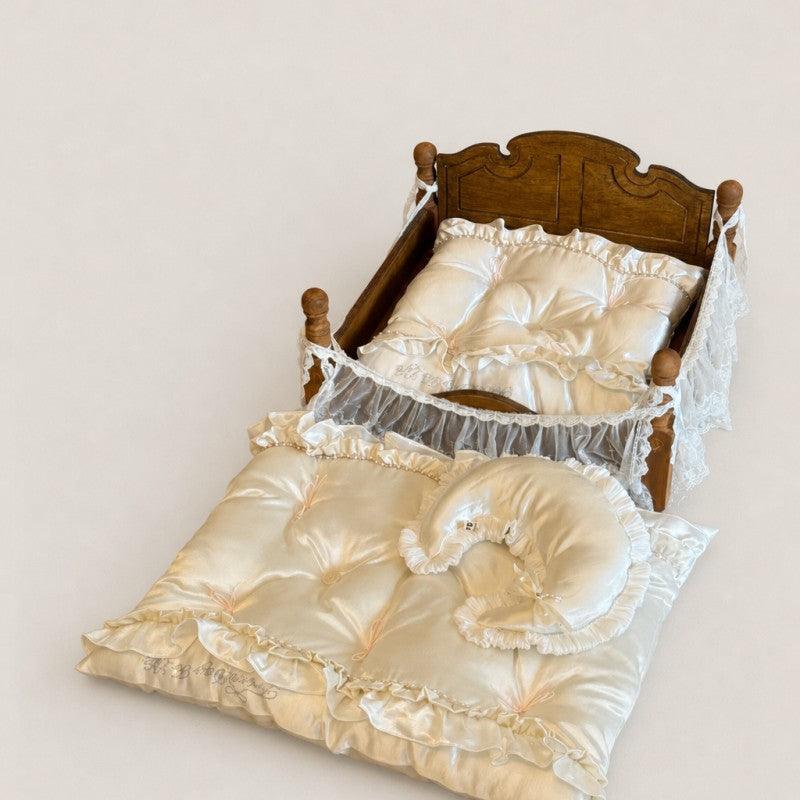 Soft Princess Dog Cat Sleeping Cushion