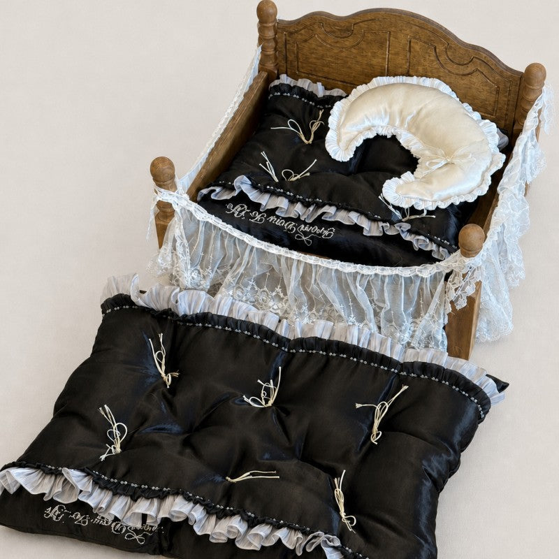 Soft Princess Dog Cat Sleeping Cushion