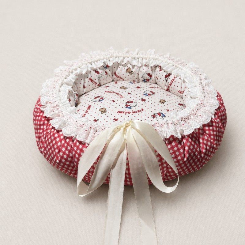 Hello Kitty Gingham Lace Cat Bed