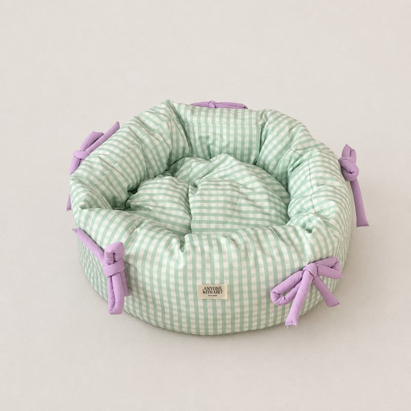 Green Gingham Knotted Bow Cat Bed