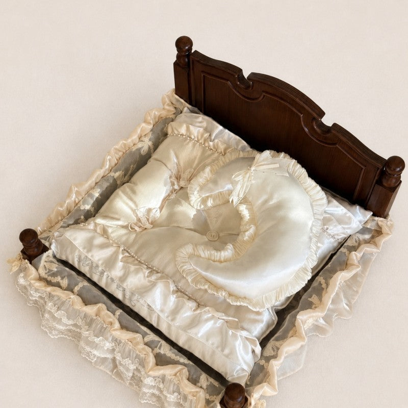 Soft Princess Dog Cat Sleeping Cushion